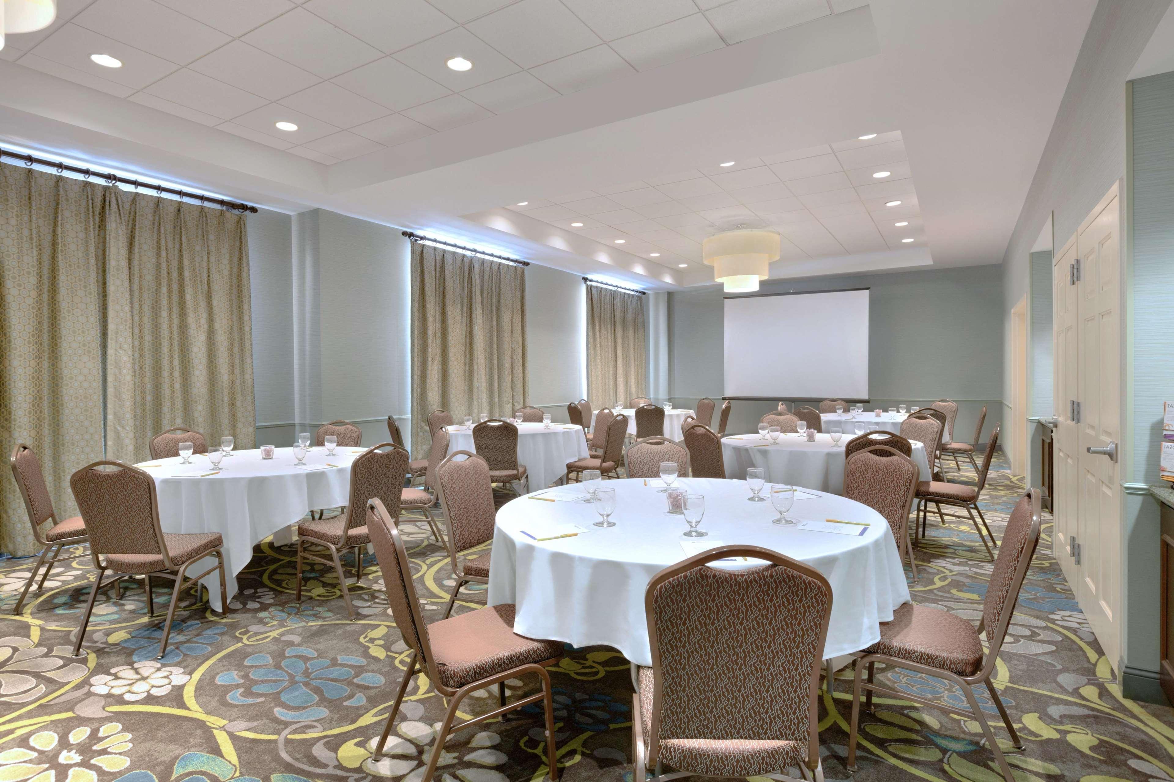 Hilton Garden Inn Worcester Luaran gambar