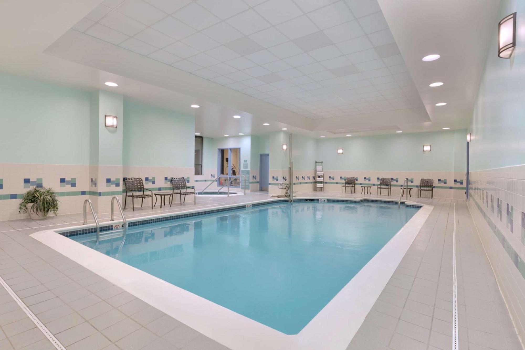 Hilton Garden Inn Worcester Luaran gambar