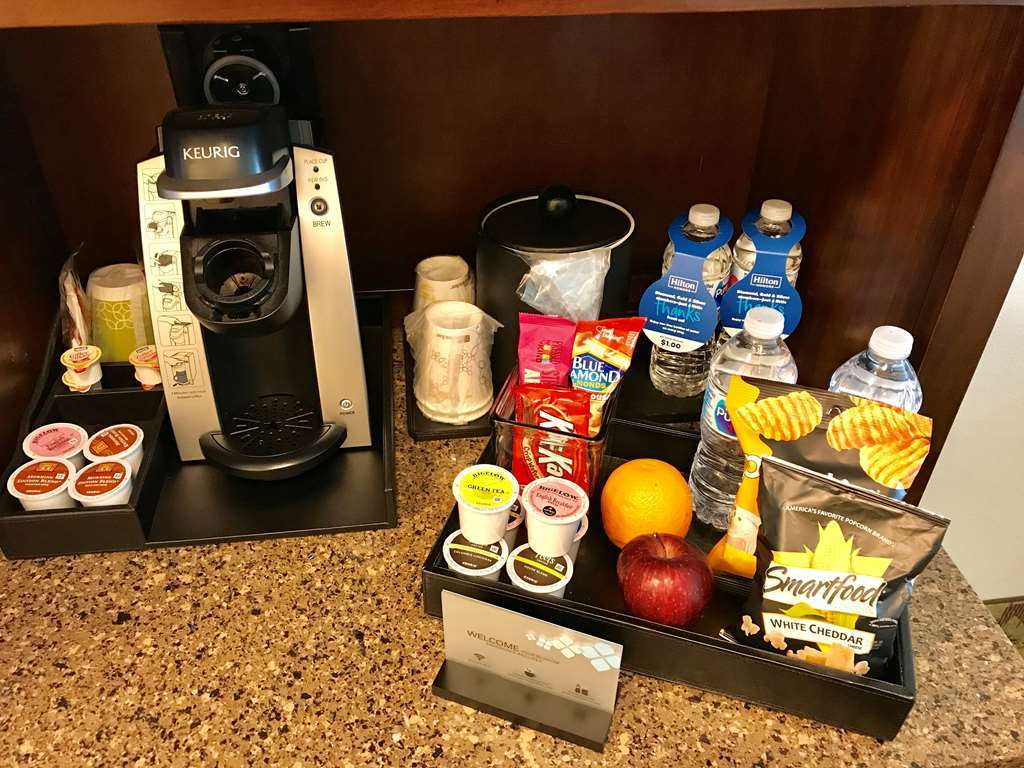 Hilton Garden Inn Worcester Bilik gambar
